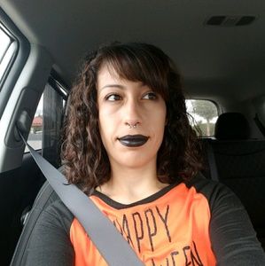 Meet your Posher, Frances